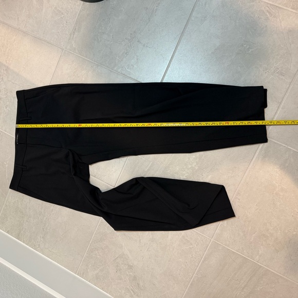 Banana Republic Elegant Black Trousers - Picture 7 of 7